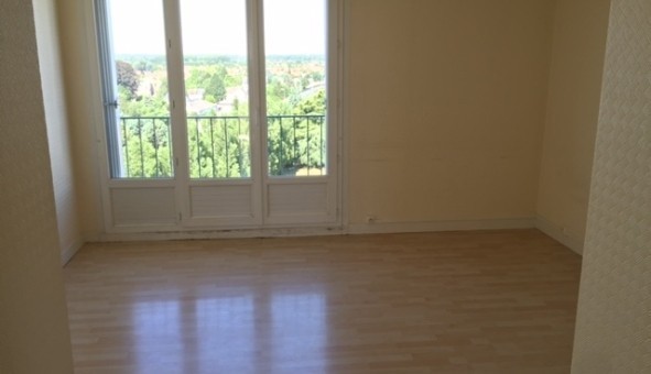 Logement tudiant Location T3 Vide Orlans (45100)