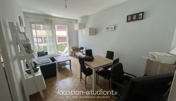 Logement tudiant T3 à Pau (64000)