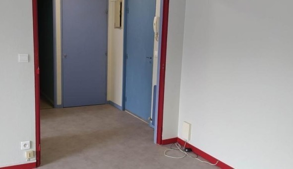 Logement tudiant T3 à Pau (64000)