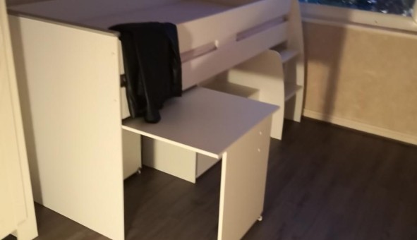 Logement tudiant T3 à Ris Orangis (91000)