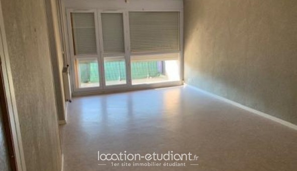 Logement tudiant T3 à Romans sur Isre (26100)