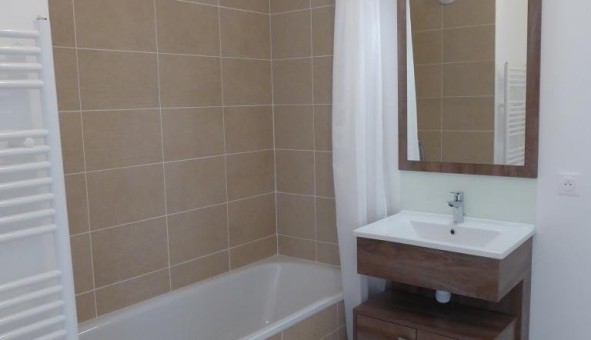 Logement tudiant T3 à Saint Ouen l'Aumne (95310)