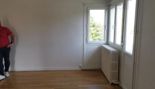 Logement tudiant T3 à Sedan (08200)