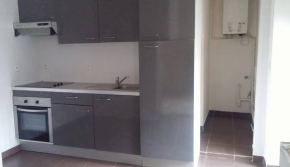 Logement tudiant Location T3 Vide Sedan (08200)