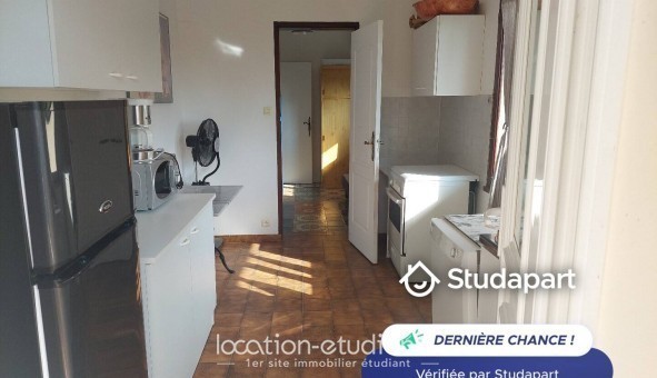 Logement tudiant T3 à Sollis Toucas (83210)