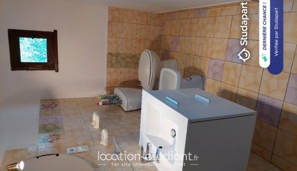 Logement tudiant T3 à Sollis Toucas (83210)