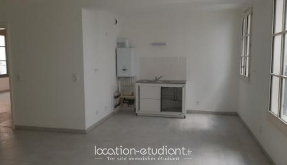 Logement tudiant T3 à Toulon (83200)