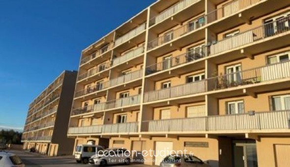 Logement tudiant T3 à Toulon (83200)