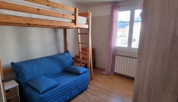 Logement tudiant T3 à Toulon (83200)