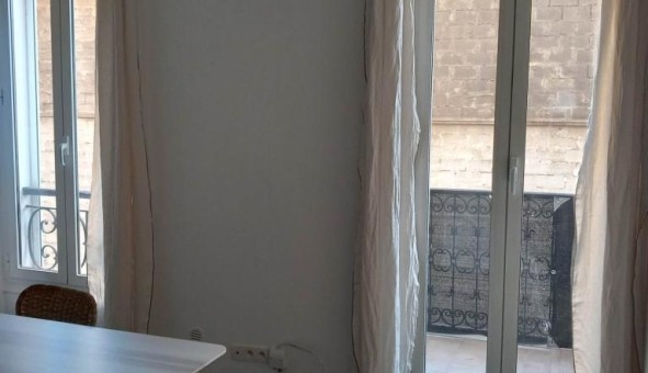 Logement tudiant T3 à Toulon (83200)