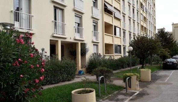 Logement tudiant T3 à Toulon (83200)