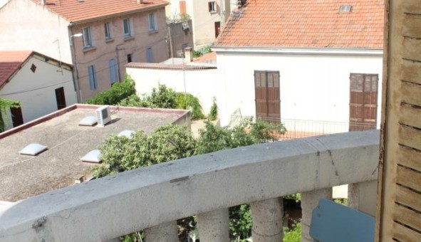 Logement tudiant T3 à Toulon (83200)