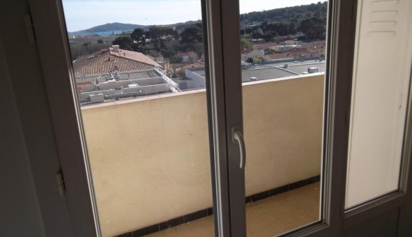 Logement tudiant T3 à Toulon (83200)