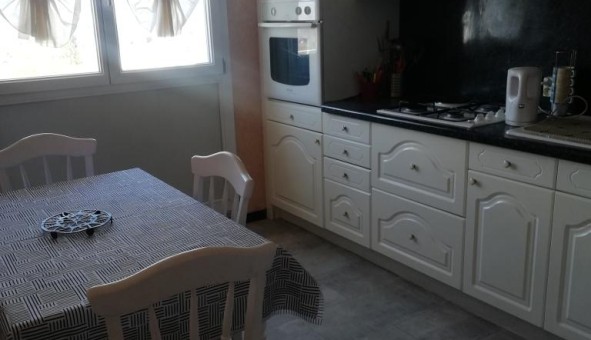 Logement tudiant Location T3 Vide Troyes (10000)