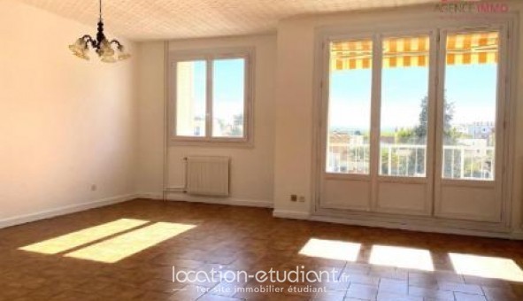 Logement tudiant T3 à Vnissieux (69200)