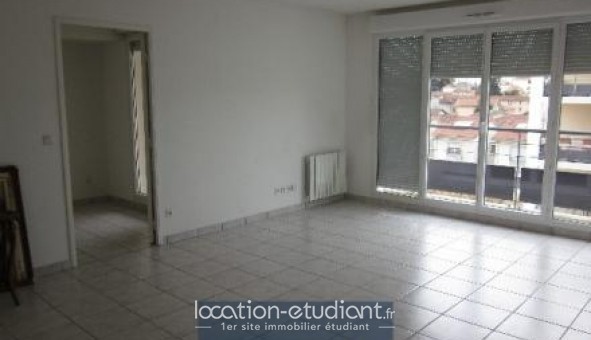 Logement tudiant T3 à Villefranche sur Sane (69400)