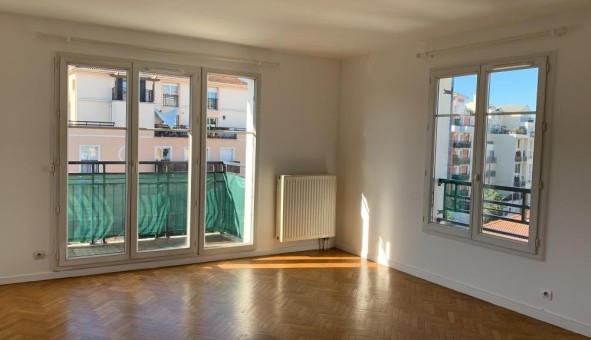 Logement tudiant Location T3 Vide Villeneuve la Garenne (92390)