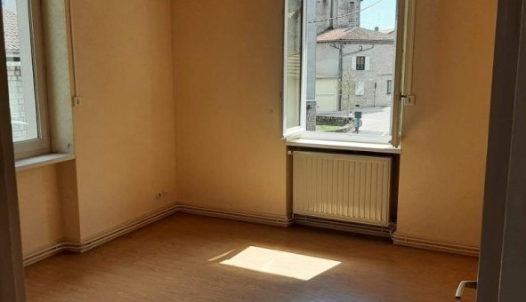 Logement tudiant T4 à Abon (42380)