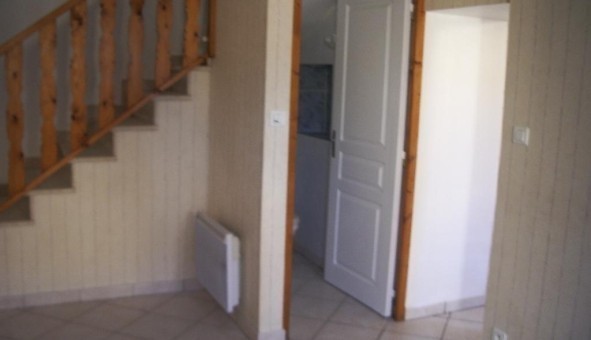 Logement tudiant Location T4 Vide Albon (26140)