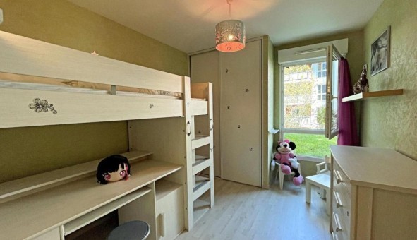 Logement tudiant T4 à Annecy (74000)