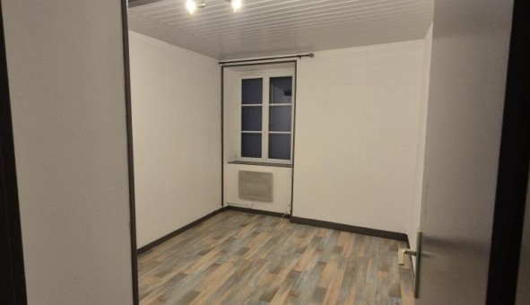 Logement tudiant T4 à Antezant la Chapelle (17400)