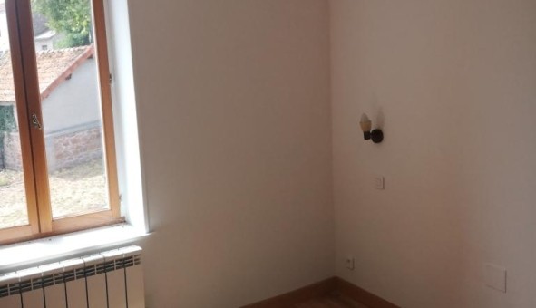 Logement tudiant T4 à Avrilly (03130)