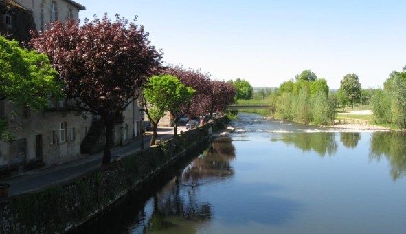 Logement tudiant T4 à Belmont Bretenoux (46130)