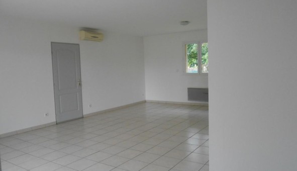 Logement tudiant T4 à Bourret (82700)