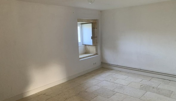 Logement tudiant T4 à Bussac sur Charente (17100)