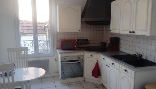 Logement tudiant Location T4 Vide Chambon (18190)