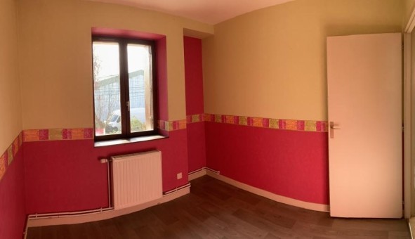 Logement tudiant T4 à Chtenoy le Royal (71880)