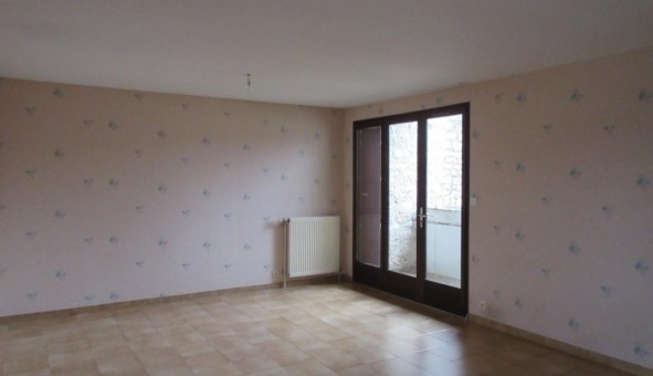 Logement tudiant T4 à Chtenoy le Royal (71880)