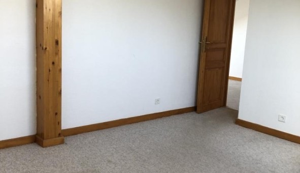 Logement tudiant T4 à Chieulles (57070)