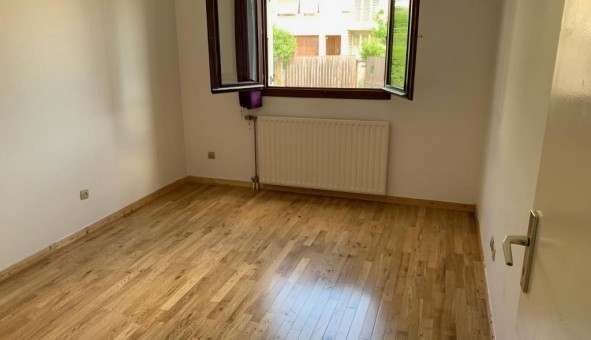 Logement tudiant T4 à Claix (38640)