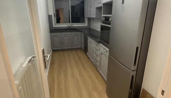 Logement tudiant T4 à Crosne (91560)