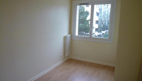 Logement tudiant T4 à Grenoble (38000)