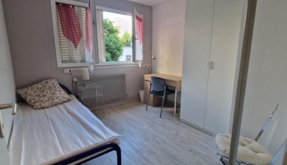 Logement tudiant T4 à Grenoble (38000)