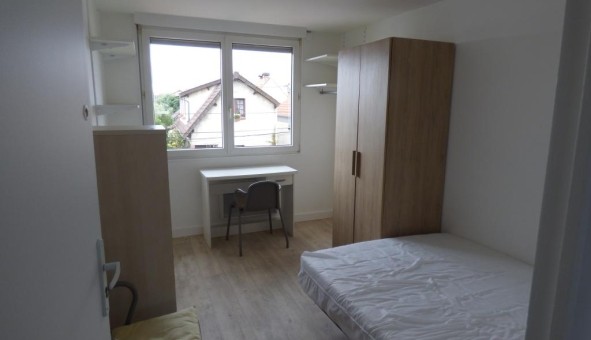 Logement tudiant T4 à Houilles (78800)