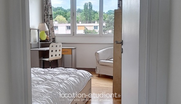 Logement tudiant T4 à Jouy en Josas (78350)