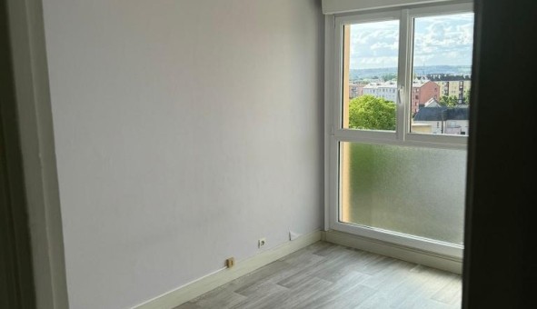 Logement tudiant T4 à Le Mans (72100)