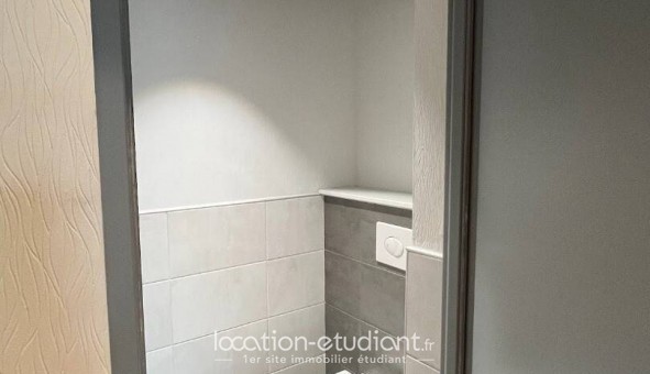 Logement tudiant T4 à Montluon (03100)