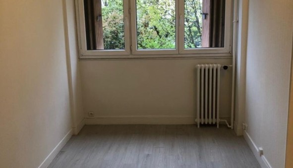 Logement tudiant T4 à Montreuil (93100)