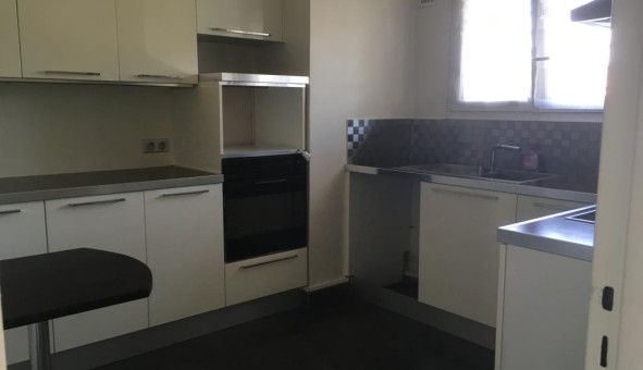 Logement tudiant T4 à Neuilly sur Marne (93330)