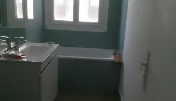 Logement tudiant T4 à Pau (64000)