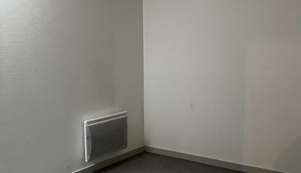 Logement tudiant T4 à Pau (64000)