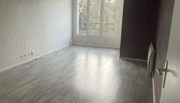 Logement tudiant T4 à Ris Orangis (91000)