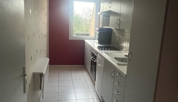 Logement tudiant Location T4 Vide Ris Orangis (91000)