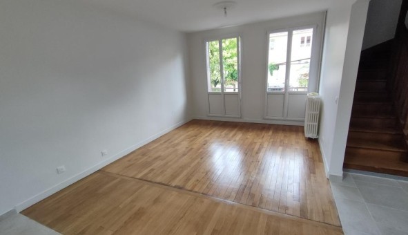 Logement tudiant T4 à Saint Cyr l'cole (78210)