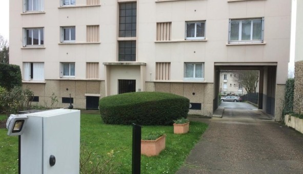 Logement tudiant T4 à Thiais (94320)