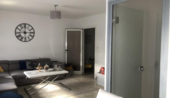 Logement tudiant Location T4 Vide Vnissieux (69200)